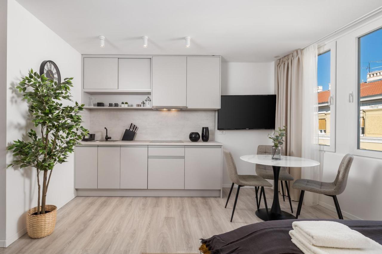 Apartments Penkala Rijeka Eksteriør bilde