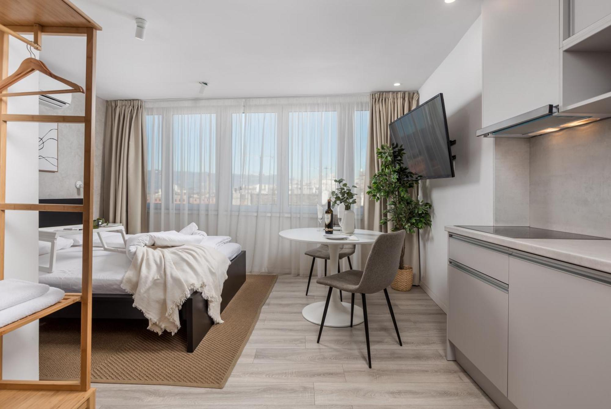 Apartments Penkala Rijeka Eksteriør bilde